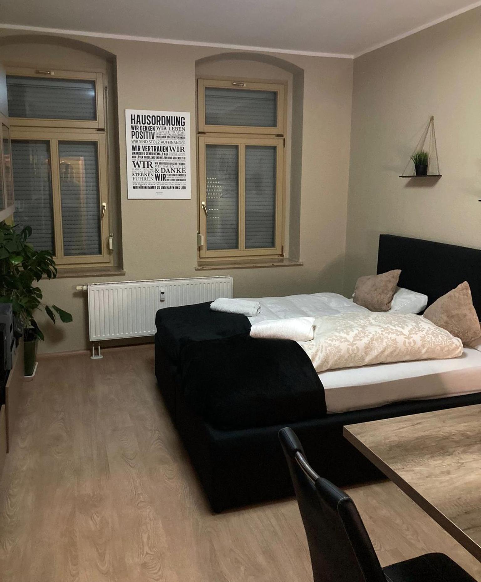 Adam'S Pension Chemnitz Luaran gambar